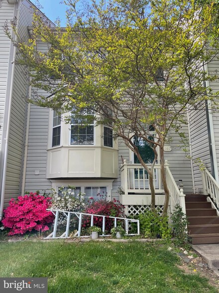 102 Kirkbridge Ct, Purcellville, VA 20132
