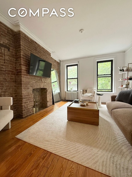 317 E 73rd St Unit 3FE, New York, NY 10021