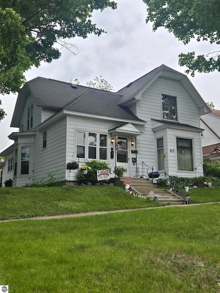 415 E Harris St, Cadillac, MI 49601