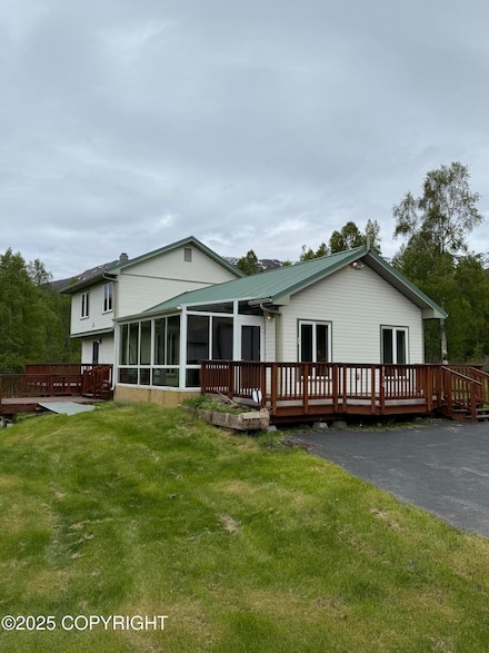 9810 Runyon Cir, Palmer, AK 99645