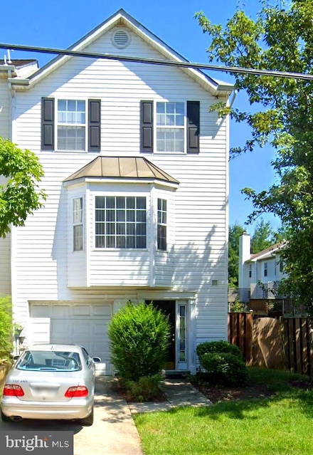 2531 Markham Ln, Hyattsville, MD 20785