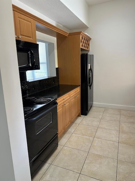 932 N Federal Hwy, Lake Worth, FL 33460