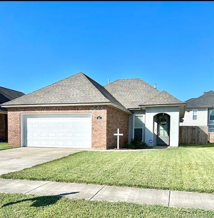 231 Aston Ln, Sulphur, LA 70665