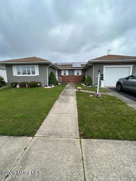 227 Bonaire Dr, Toms River, NJ 08757