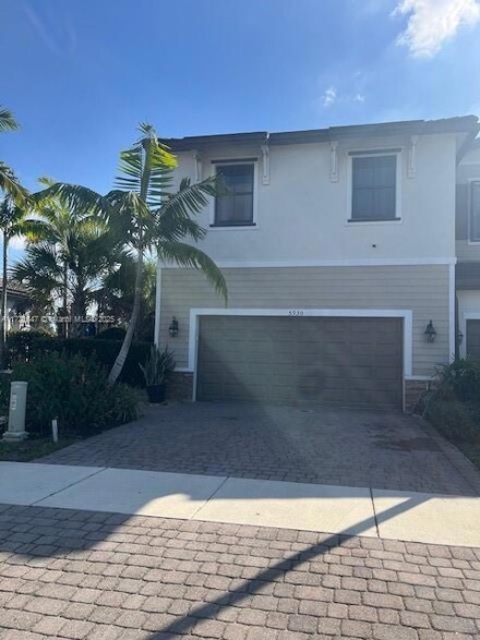 5930 Mustang Manor Unit 5930, Davie, FL 33314