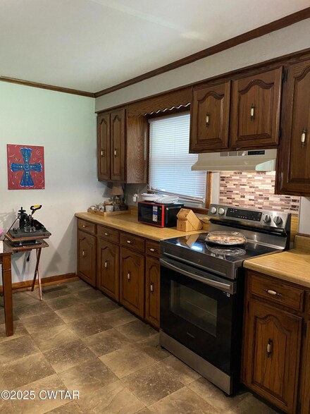 26 N Cherry St, Alamo, TN 38001