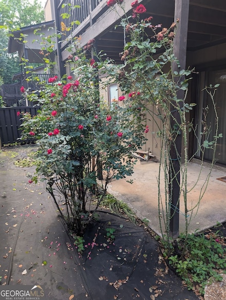 206 River Run Dr, Atlanta, GA 30350