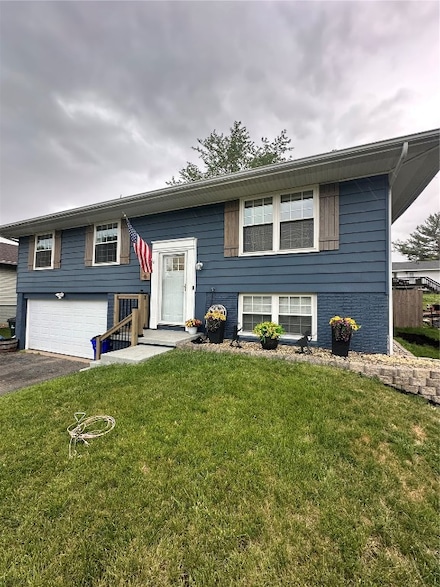 6706 Boxwood Ln NE, Cedar Rapids, IA 52402