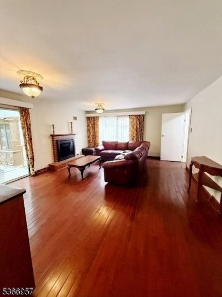 7 Cole Ave, Montville, NJ 07045
