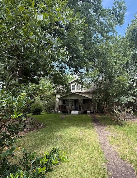 5506 1st St, Crosby, TX 77532
