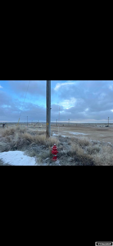 9 Tipton St, Wamsutter, WY 82336