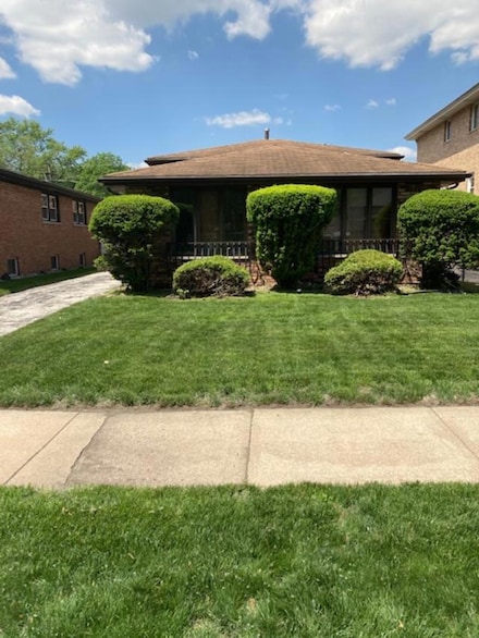 14238 S Manistee Ave, Chicago, IL 60633