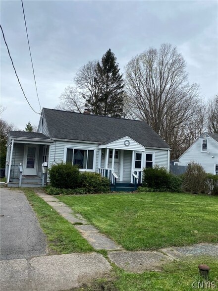 179 Fiscoe Ave, Syracuse, NY 13205