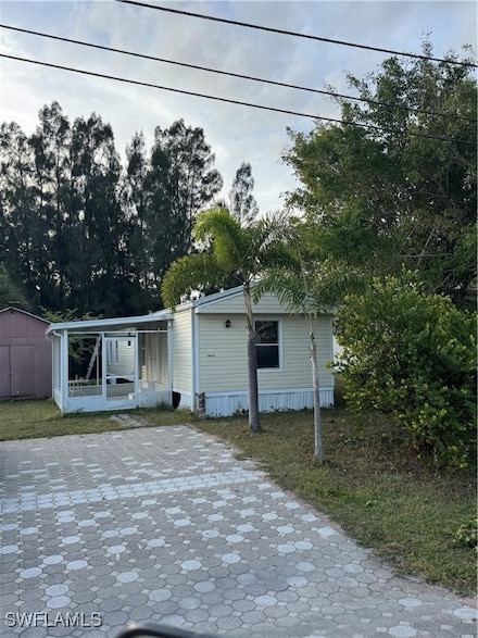 26677 Stardust Dr, Bonita Springs, FL 34135