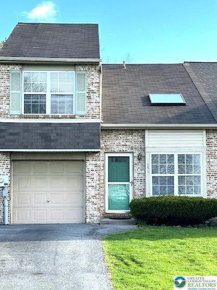 551 Wild Mint Ln, Allentown, PA 18104