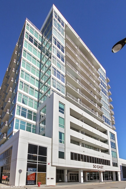 50 E 16th St Unit 1013, Chicago, IL 60616