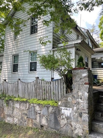 11 S High St, Tuckahoe, NY 10707