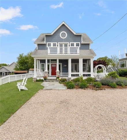 439 Wandsworth St, Narragansett, RI 02882