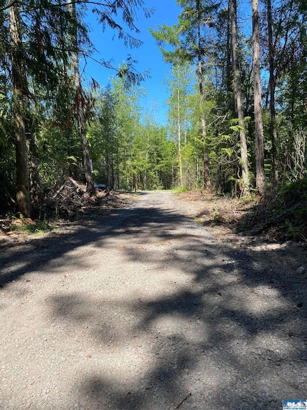 999 Laverne Ln, Sequim, WA 98382