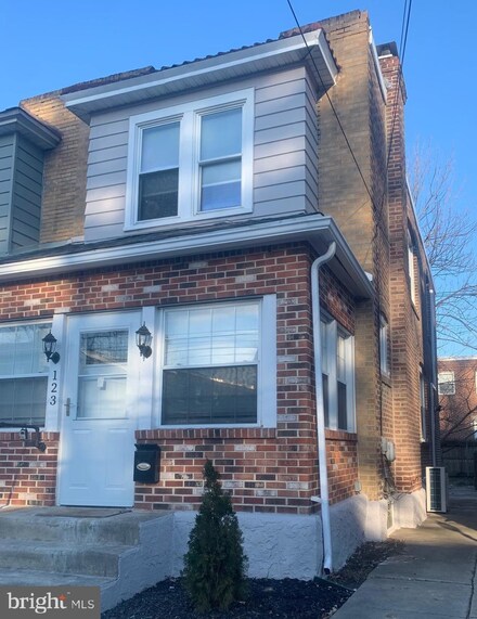 123 Juliana Terrace, Darby, PA 19023