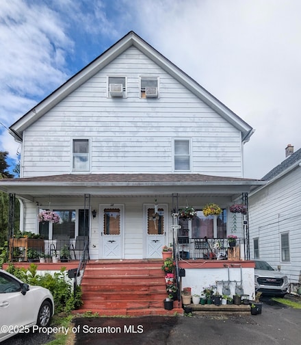 26-28 Glinko St, Scranton, PA 18504