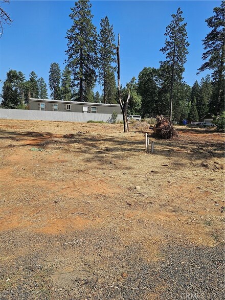 746 Spring Ln, Paradise, CA 95969