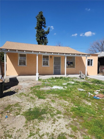 351 E Main St, San Jacinto, CA 92583