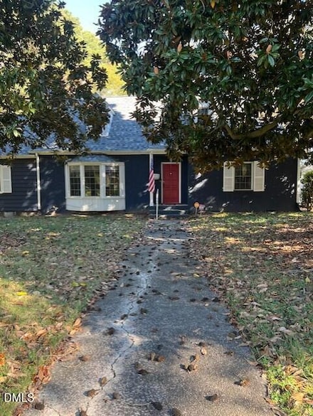 612 N Main St, Louisburg, NC 27549