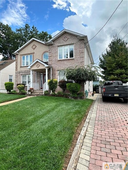 5 March Place, Fords, NJ 08863