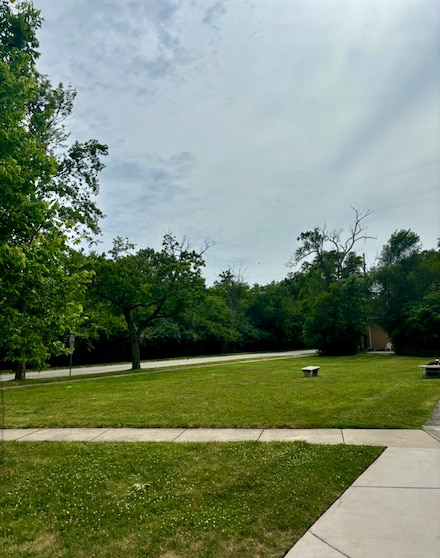 3840 Hollywood Ave, Brookfield, IL 60513