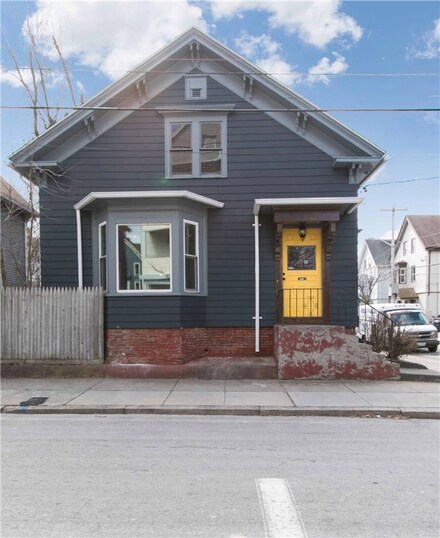 72 Moore St, Providence, RI 02907