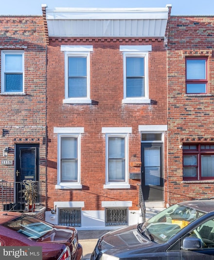 1117 Tree St, Philadelphia, PA 19148