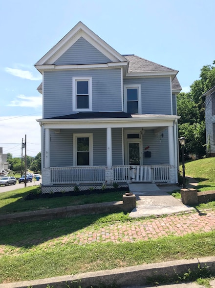502 5th St SE, Roanoke, VA 24013