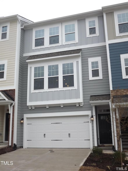 1252 Commack Dr, Durham, NC 27703