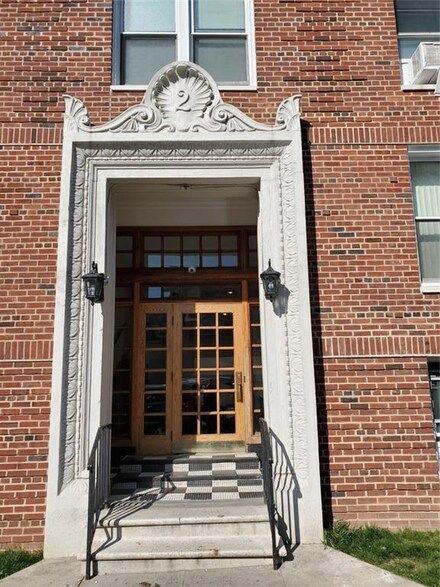 191 73rd St Unit 224, Brooklyn, NY 11209