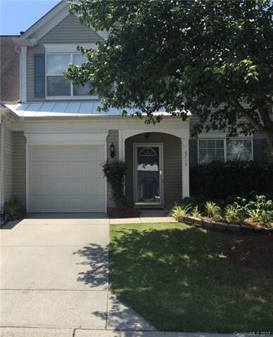 6715 Beverly Springs Dr, Charlotte, NC 28270