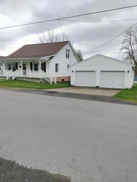 1111 Bluefield Ave, Princeton, WV 24740