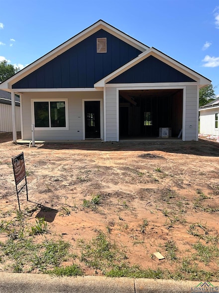 390 Alexander St, Kilgore, TX 75662