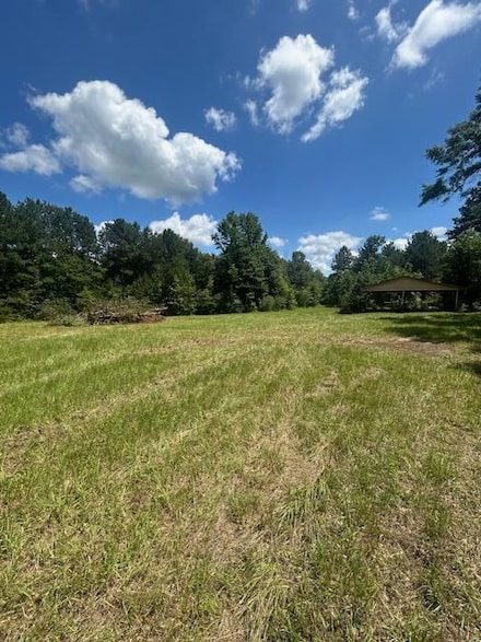 2269 County Road 3182, Joaquin, TX 75954