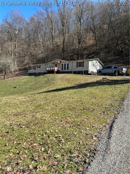 3626 Springfield Dr, Charleston, WV 25306