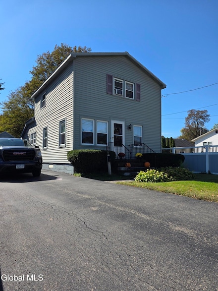 523 Elliott St, Schenectady, NY 12302