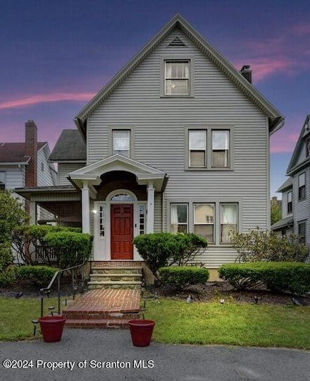 908 N Webster Ave, Scranton, PA 18510