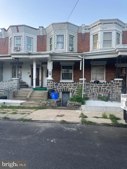 5823 Filbert St, Philadelphia, PA 19139