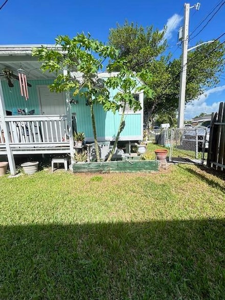 8G Roberta St, Stock Island, FL 33040