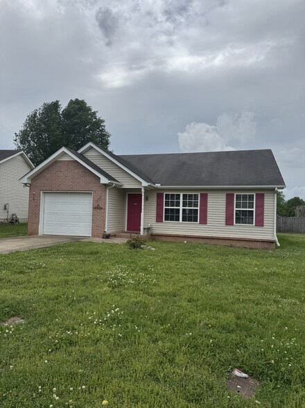 1174 Everton Dr, Murfreesboro, TN 37128
