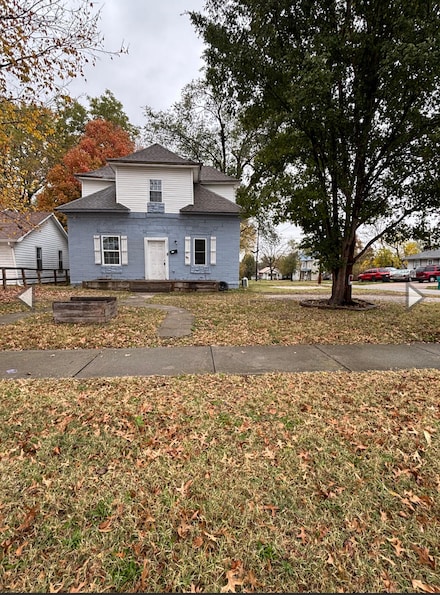 1201 W Chase St, Springfield, MO 65803