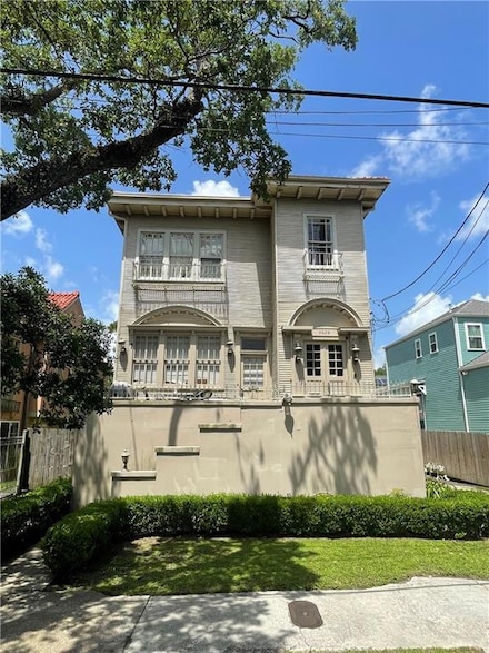3618 Napoleon Ave, New Orleans, LA 70125