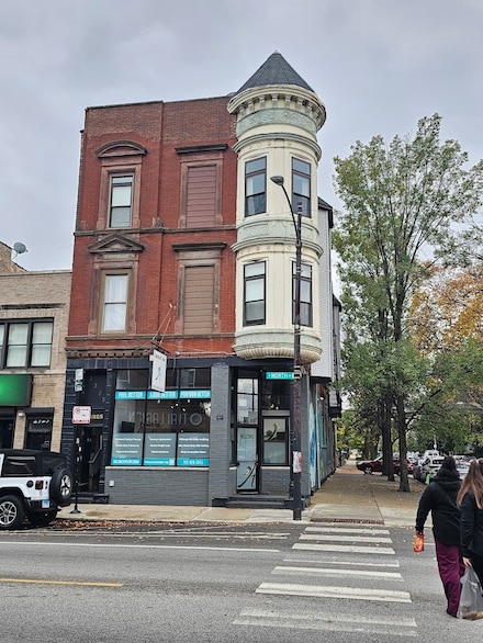 2325 W North Ave Unit 2F, Chicago, IL 60647