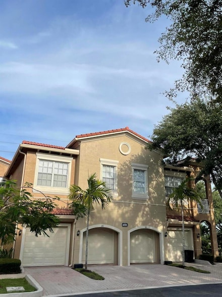 4891 Bonsai Cir Unit 201, Palm Beach Gardens, FL 33418