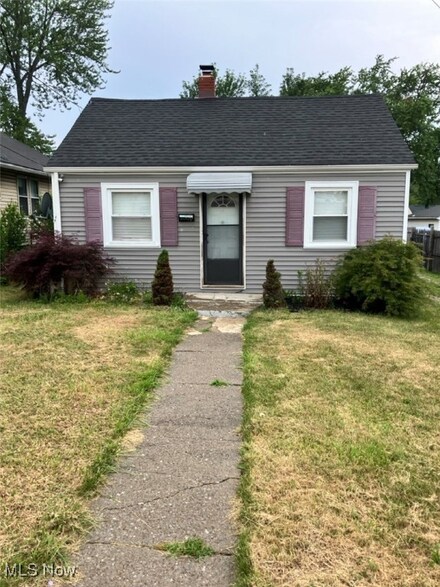 1000 Kelly Ave, Akron, OH 44306